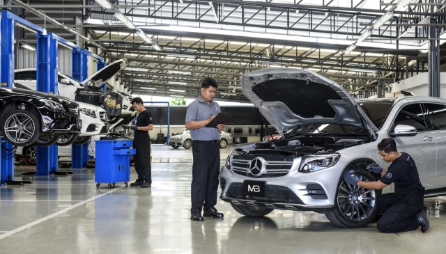 โชว์รูมรถเบนซ์, Mercedes-Benz,รถเบนซ์, Benz, เบนซ์สวนหลวง, Benz suanluang, สวนหลวงออโต้เฮ้าส์